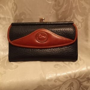 Elegant Black and Brown Women's Clutch